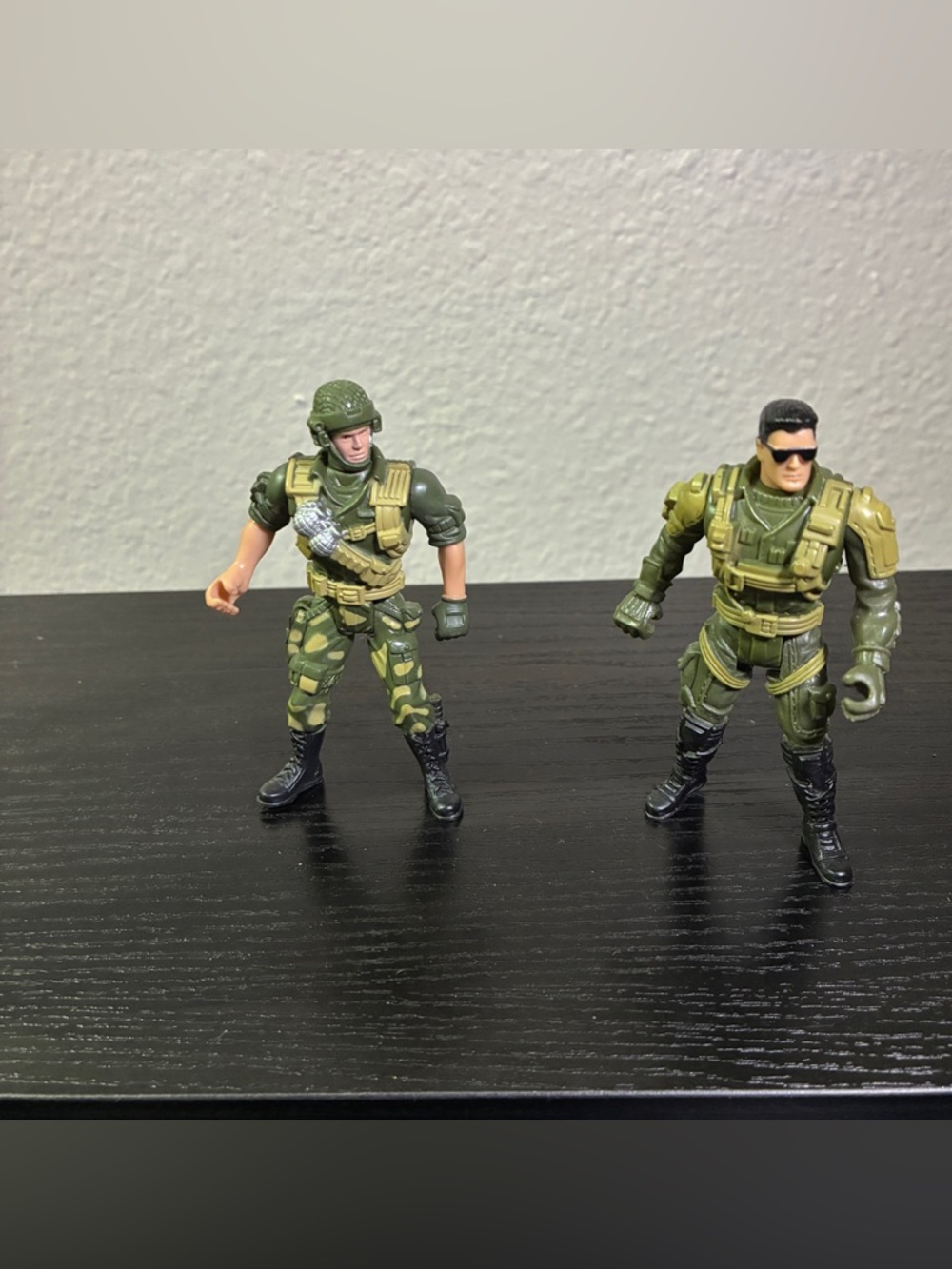 Lot of 2 Chap Mei Snake Squad
SPEED TROOPER & ROPEMAN
Action Figures 3.75"
